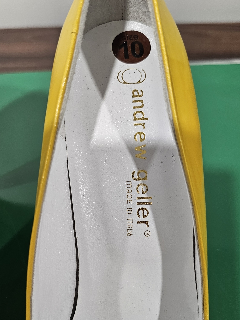 Andrew Geller Yellow Snakeskin Peep Toe Heels Size 10 AA Narrow Italian Leather - Picture 5 of 8